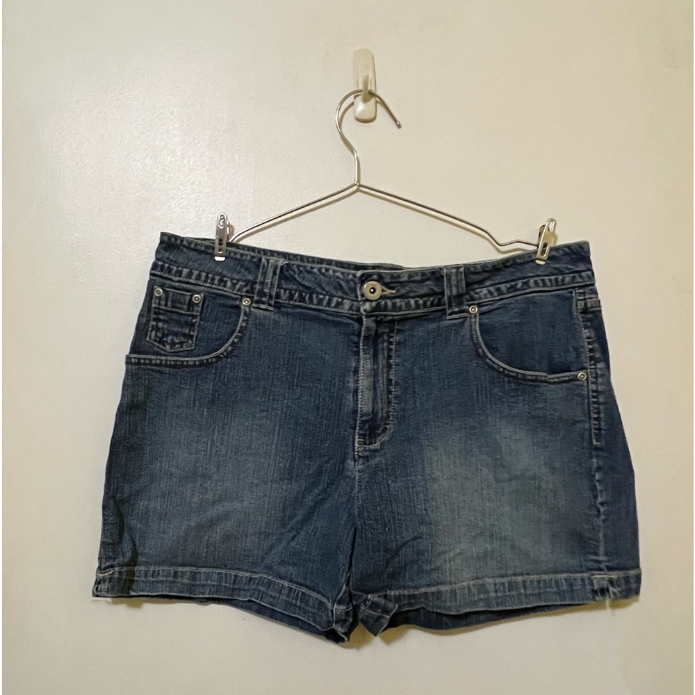 Faded Glory | Vintage Faded Medium Wash Shorts